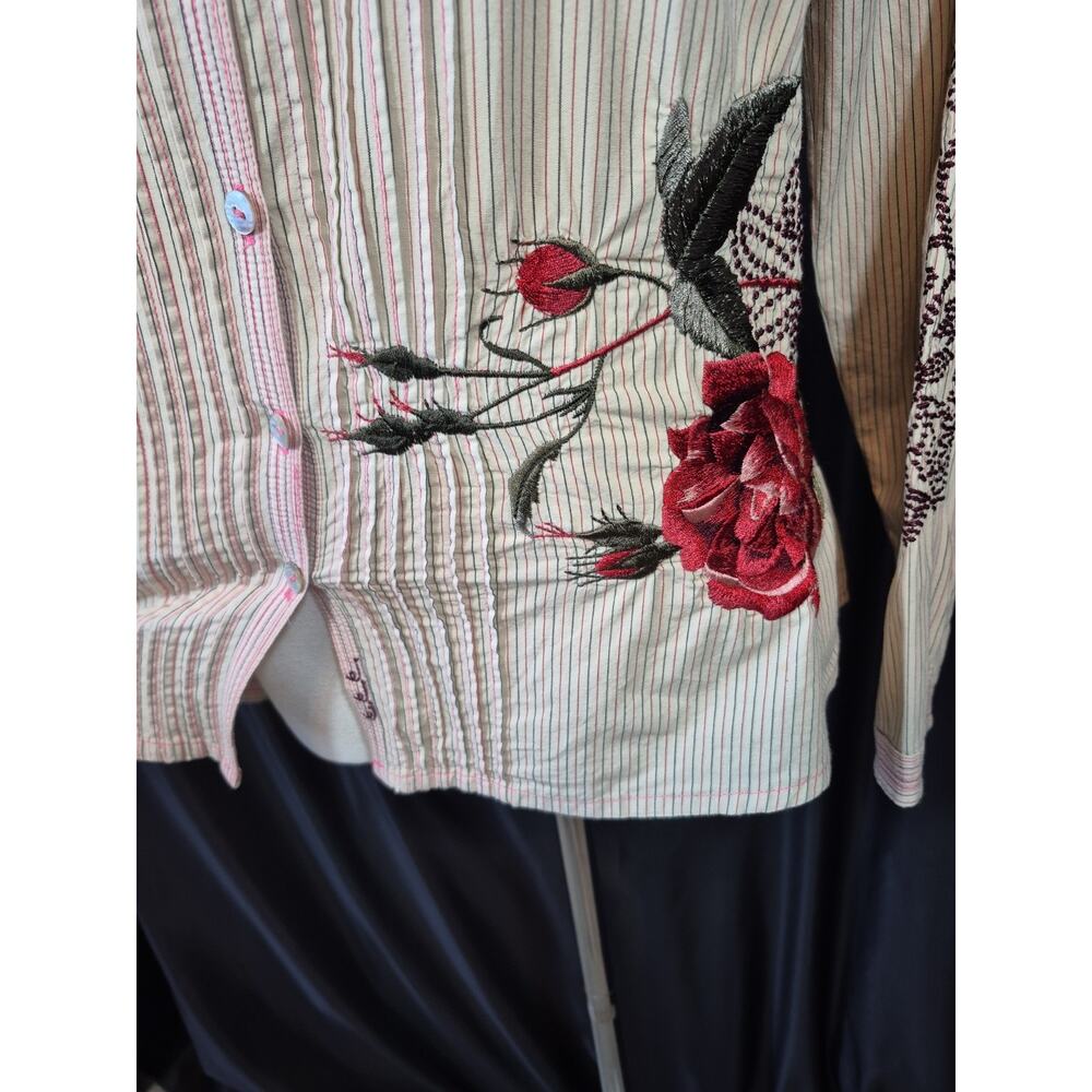 Johnny Was 3J Workshop Attico Rose Embroidery Pinstripe Shirt Cream Red Medium - Picture 5 of 14